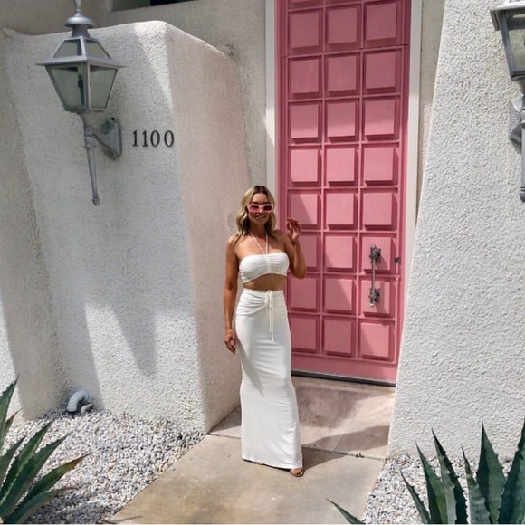 Fashion Nova Loved By You Maxi set - Picture 2 of 12
